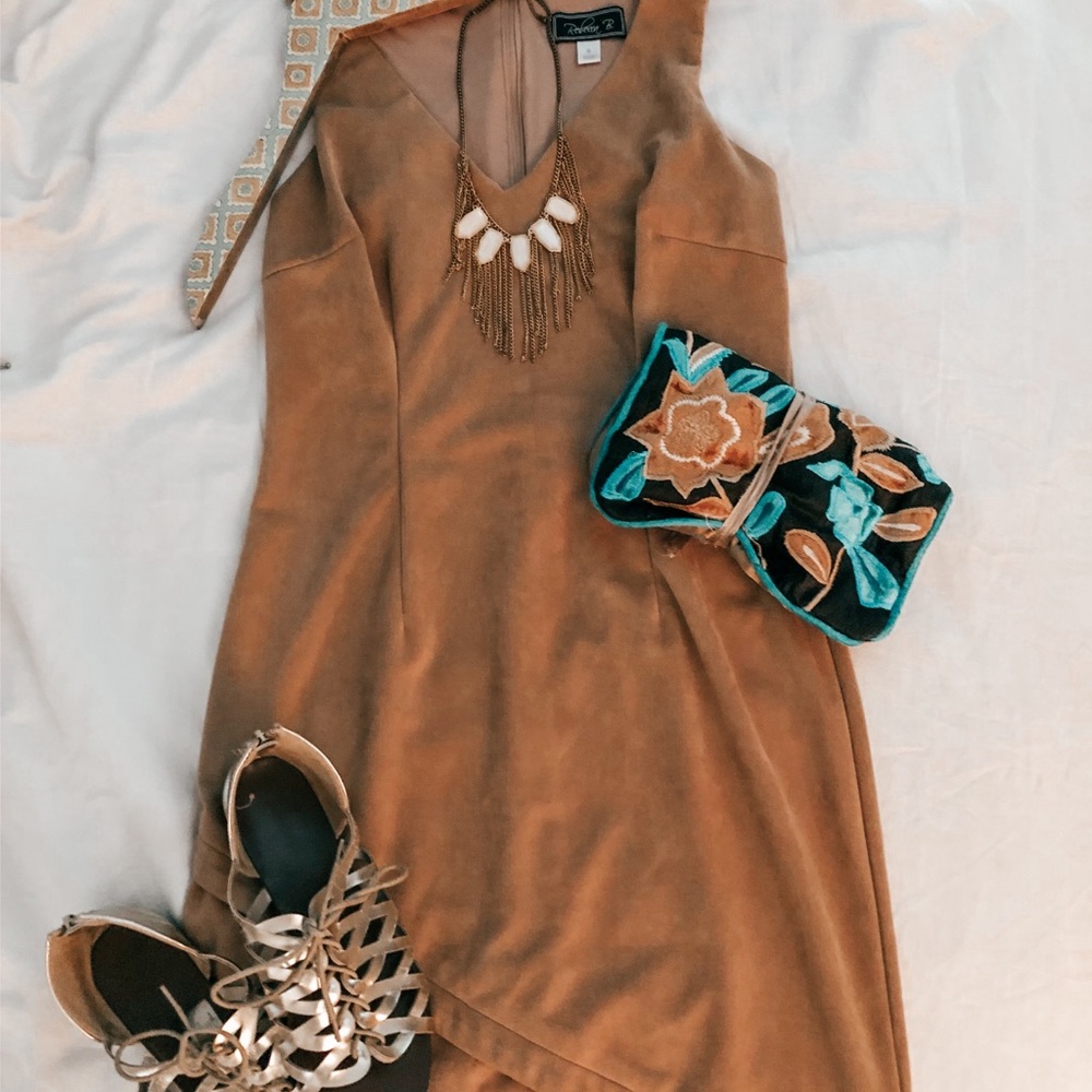 Tan sleeveless dress